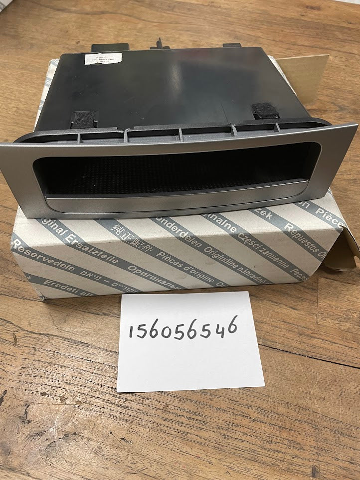 156056546 Alfa Romeo storage compartment