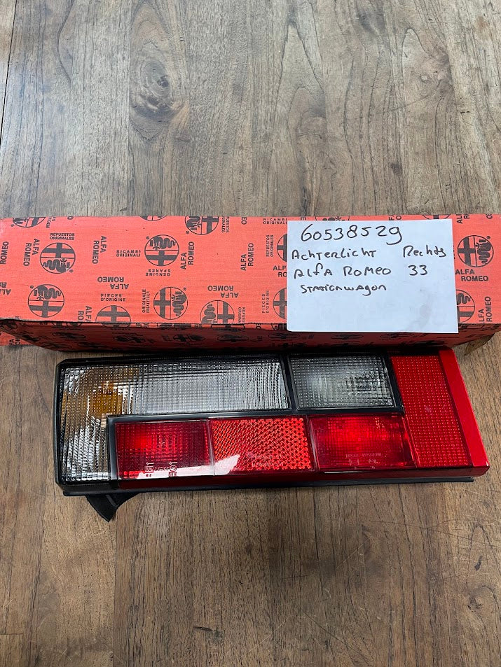 60538529 Alfa 33 taillight
