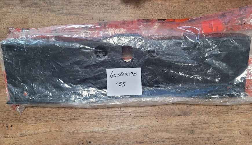 60585130 Alfa Romeo 155 Kofferraumverkleidung