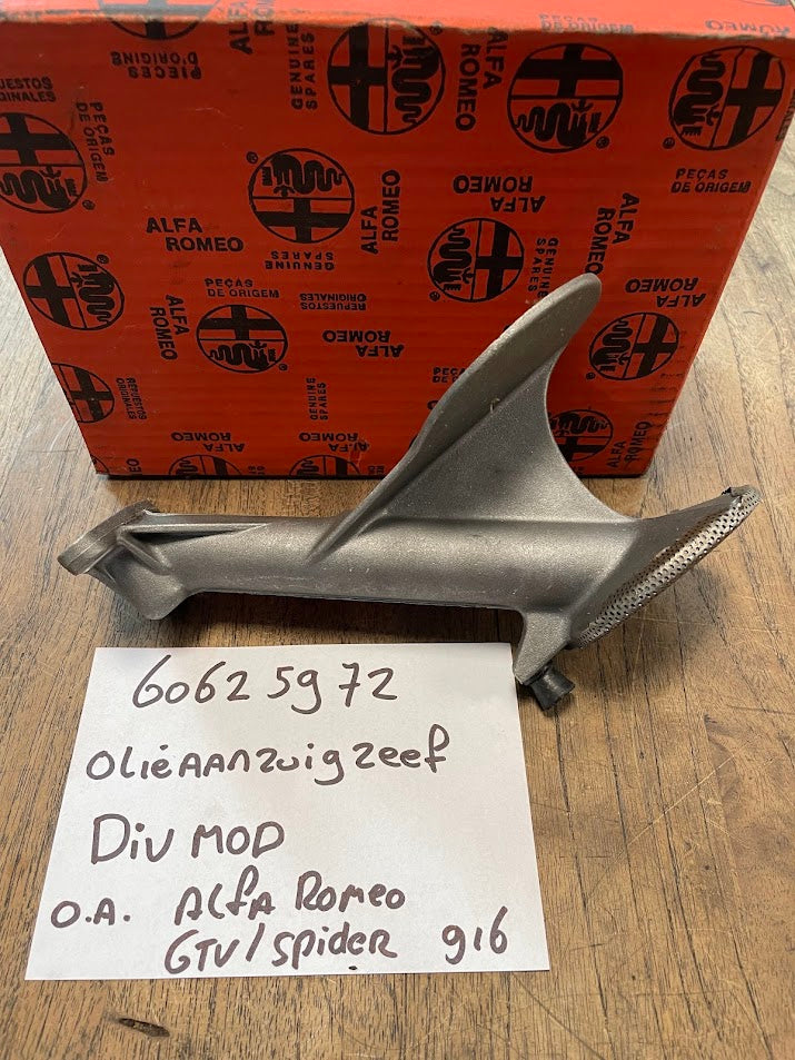 60625972 Alfa Romeo GTV / Spider Ölansaugsieb