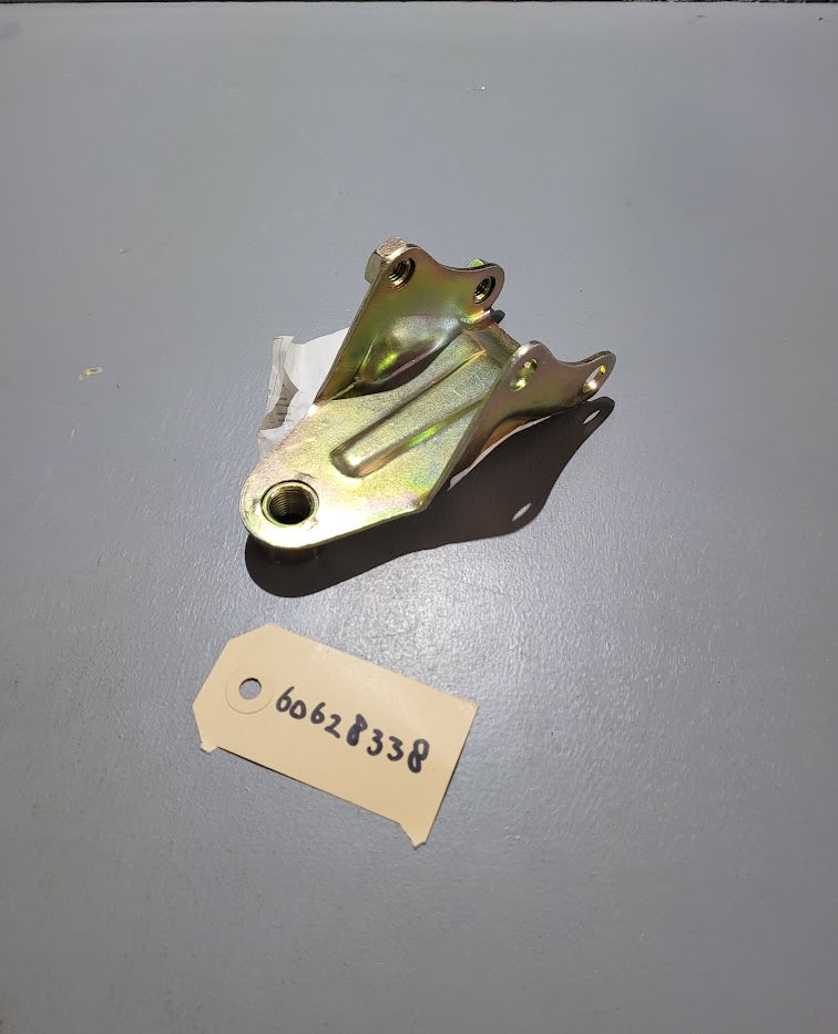 60628338 Alfa Romeo 166 Halter Querlenker hinten rechts