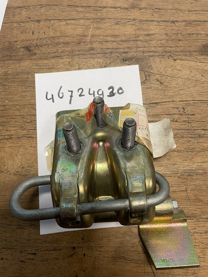 46724930 Fiat Barchetta Türscharnier LV