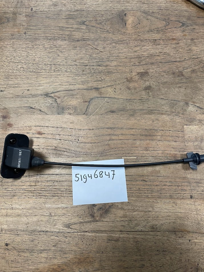 51946847 Fiat Doblo fuel flap release cable