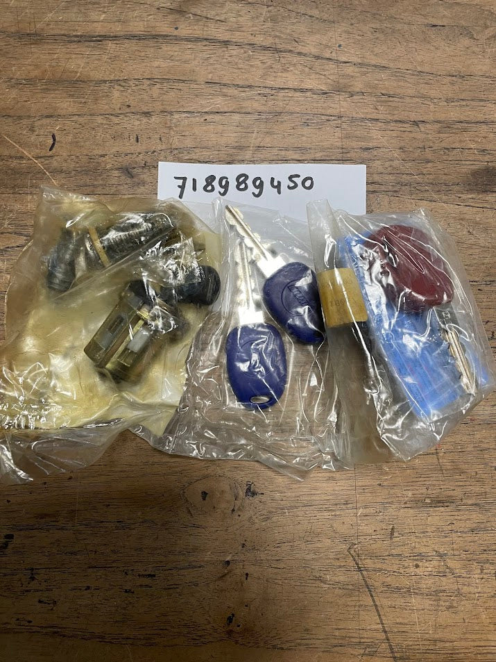 718989450 Fiat Palio lock set