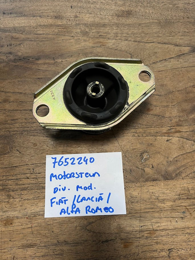 7652240 Alfa Romeo Spider / GTV Motorlager