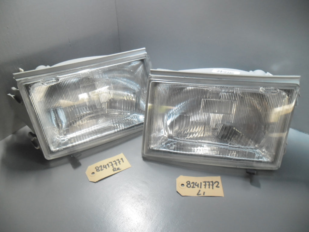 8241771, 82417772 Set of headlights Fiat Croma