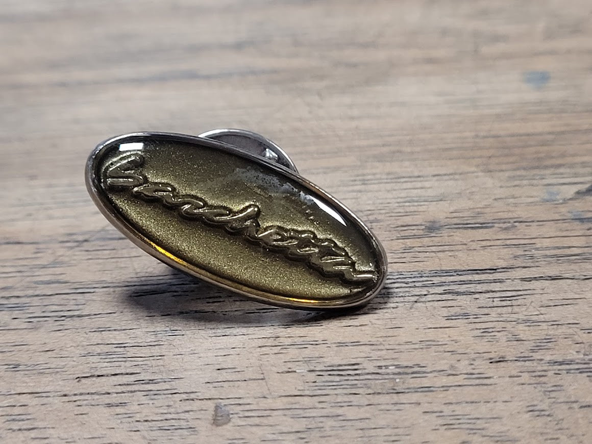 Fiat Barchetta Anstecknadel Gold (Preis inkl. Versandkosten)