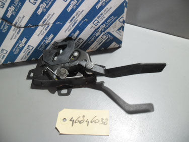 46846038 Lancia Lybra Motorhaubenschloss