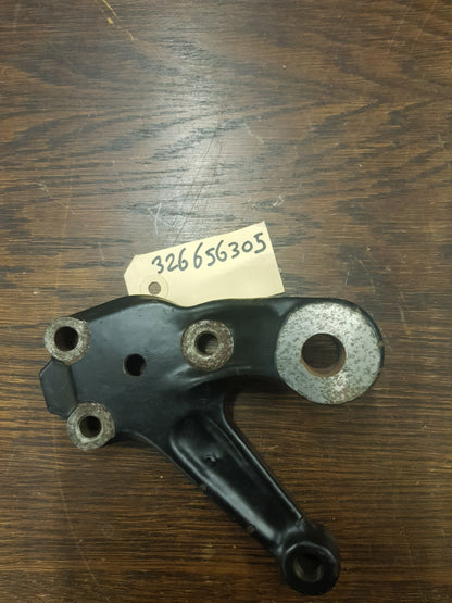 326656305 diverse Maserati modellen Stuurarm links
