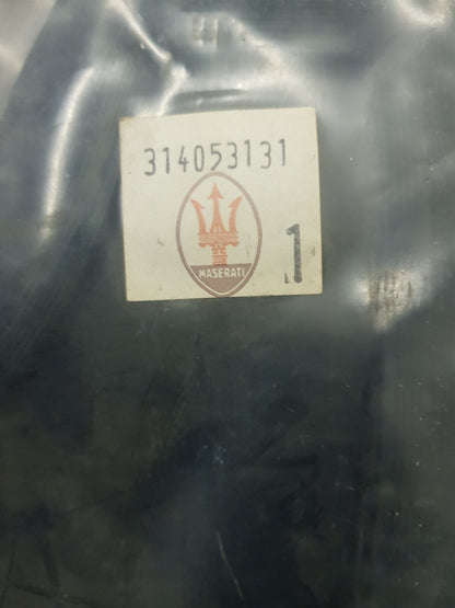 314053131 diverse Maserati modellen Luchtgeleider radiateur