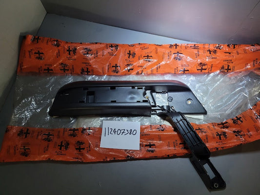 112407380 Alfa Romeo 33 armsteun linker portier