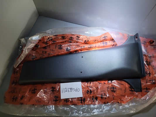 112599360 Alfa Romeo 155 sierstuk links