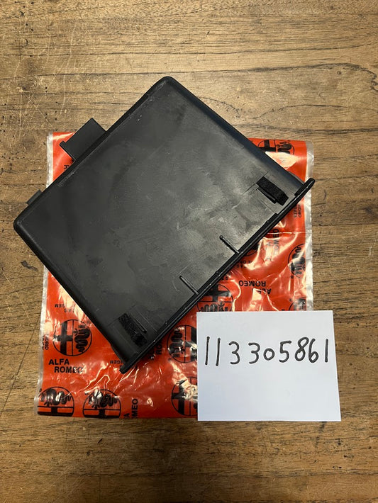 113305861 Alfa Romeo 145/146 Opbergvak dashboard