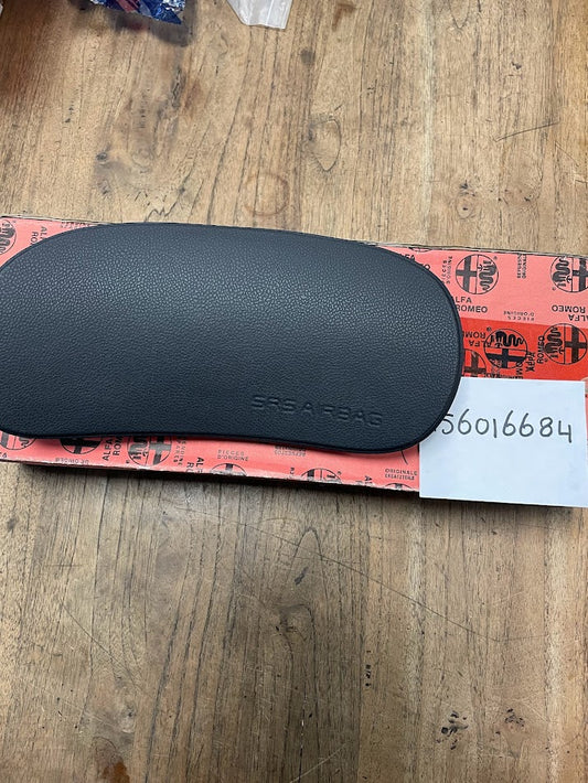 156016684 Alfa Romeo 156 afdekking bijrijders airbag