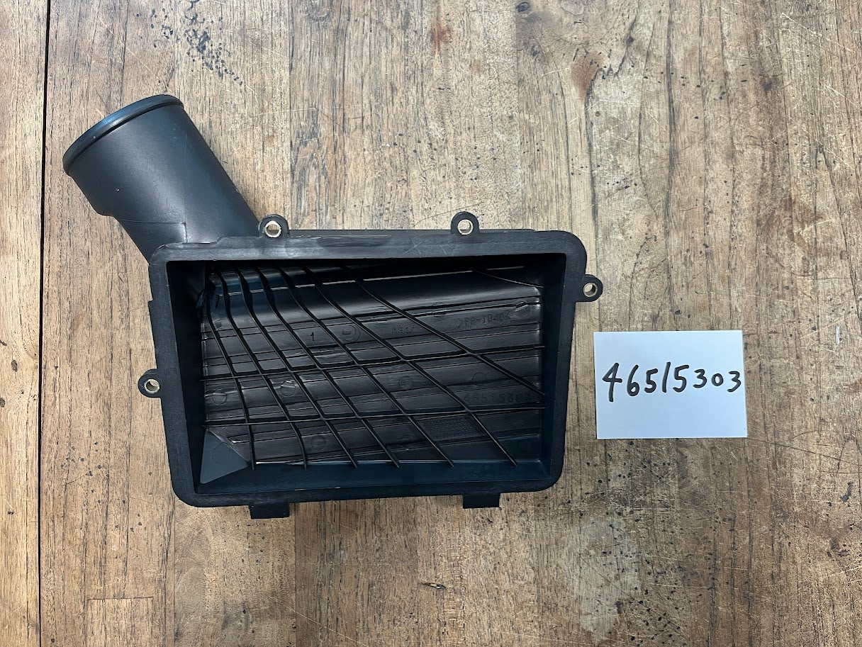 46515303 Alfa Romeo 145 / 146 / 155 Luchtfilter deksel