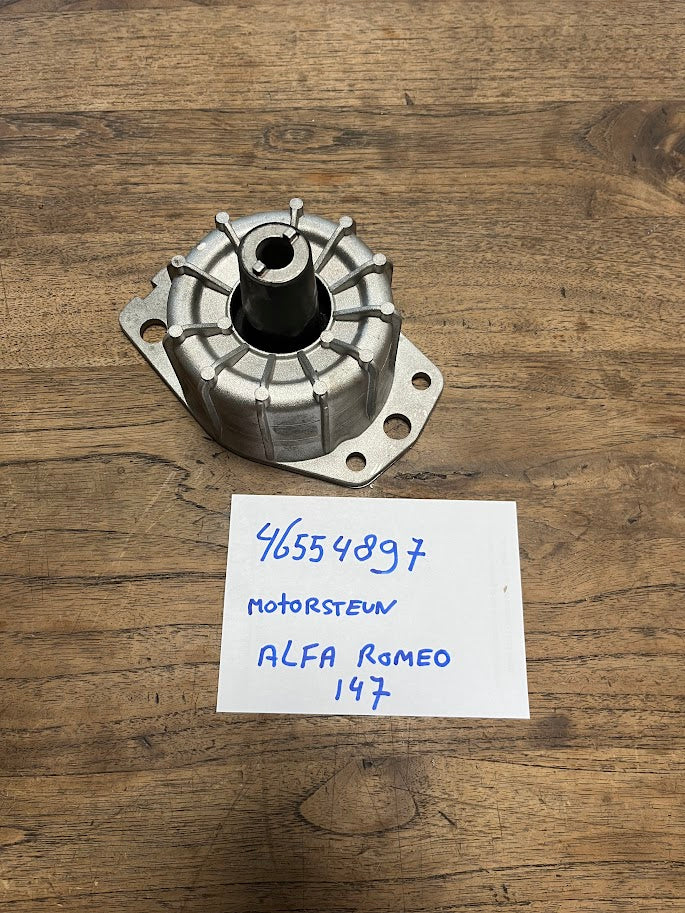 46554897 Alfa Romeo 147 Motorsteun