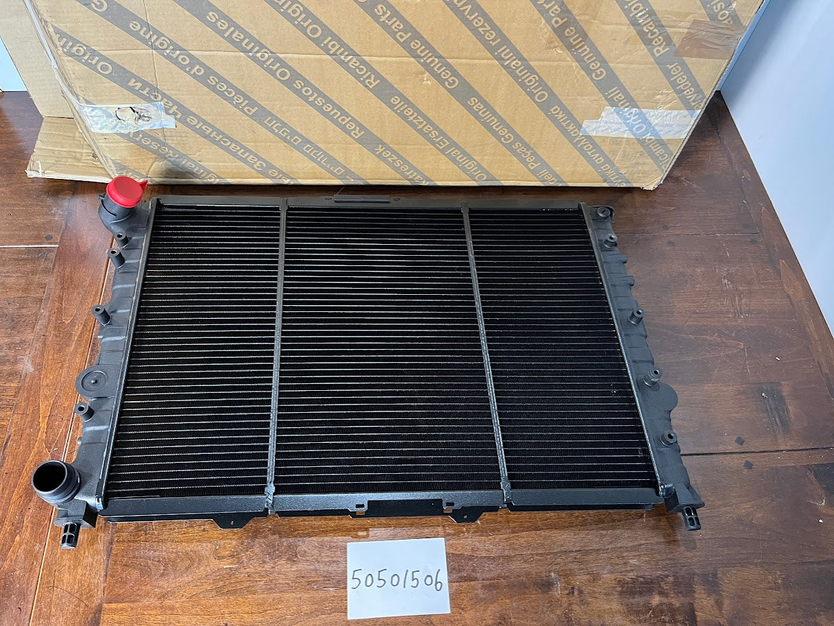 50501506 Alfa Romeo 147 / GT / 156 radiateur 3.2 V6