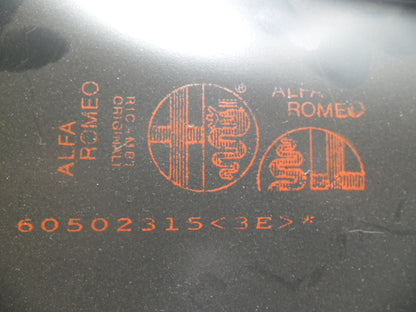 60502315 Alfa Romeo 33 spatbord voor origineel Alfa Romeo