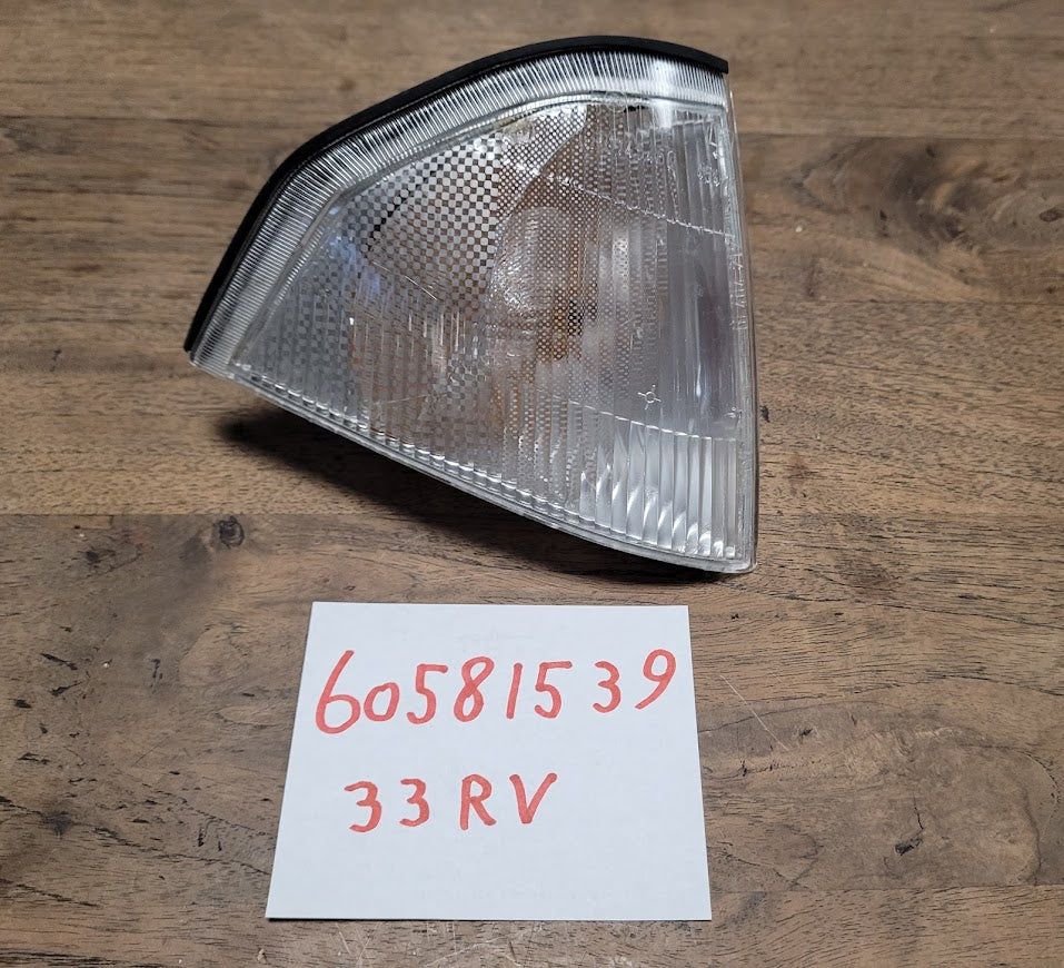 60581539 Alfa Romeo 33 richtingaanwijzer rechtsvoor