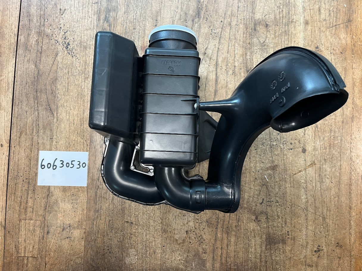60630530 Alfa Romeo 156 Luchtfilterhuis