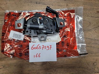 60657597 Alfa Romeo 166 motorkapslot vanger