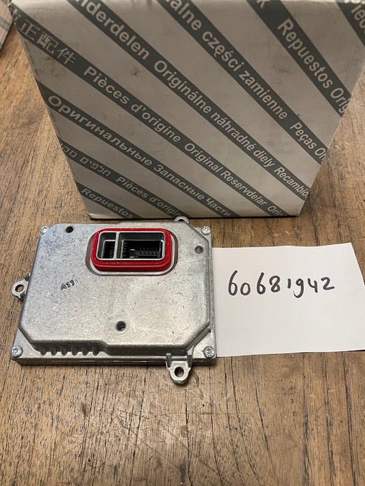 60681942 Alfa Romeo 159 voorschakelweerstand xenon