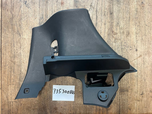 735300865 Alfa Romeo 147 Hoedenplank steun