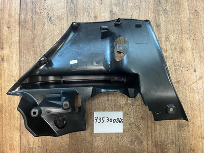 735300865 Alfa Romeo 147 Hoedenplank steun