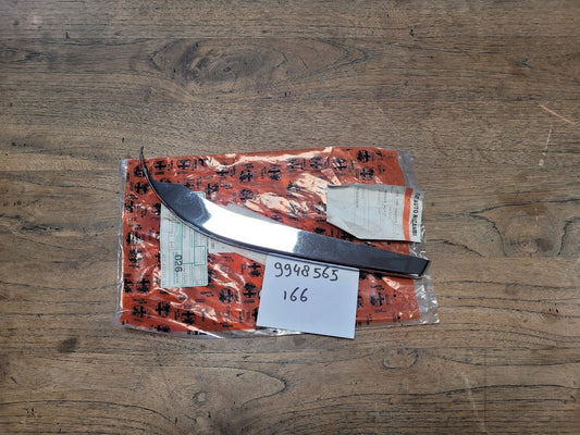 9948565 Alfa Romeo 166 sierstuk koplamp links