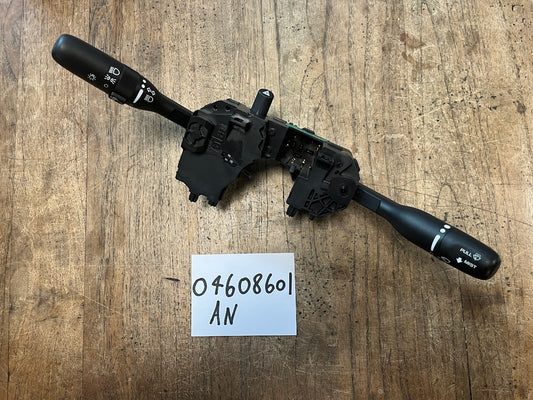 04608601AN Chrysler Sebring Stuurkolomschakelaar