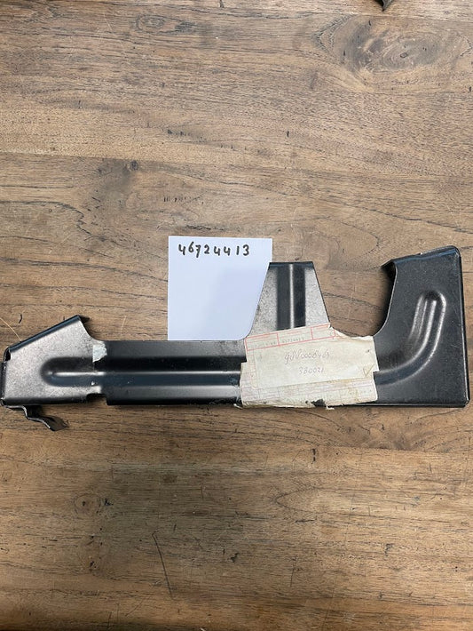 46724413 Fiat Barchetta vloerbeugel