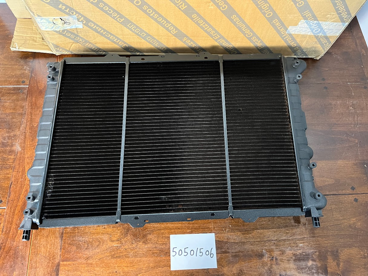 50501506 Alfa Romeo 147 / GT / 156 radiateur 3.2 V6