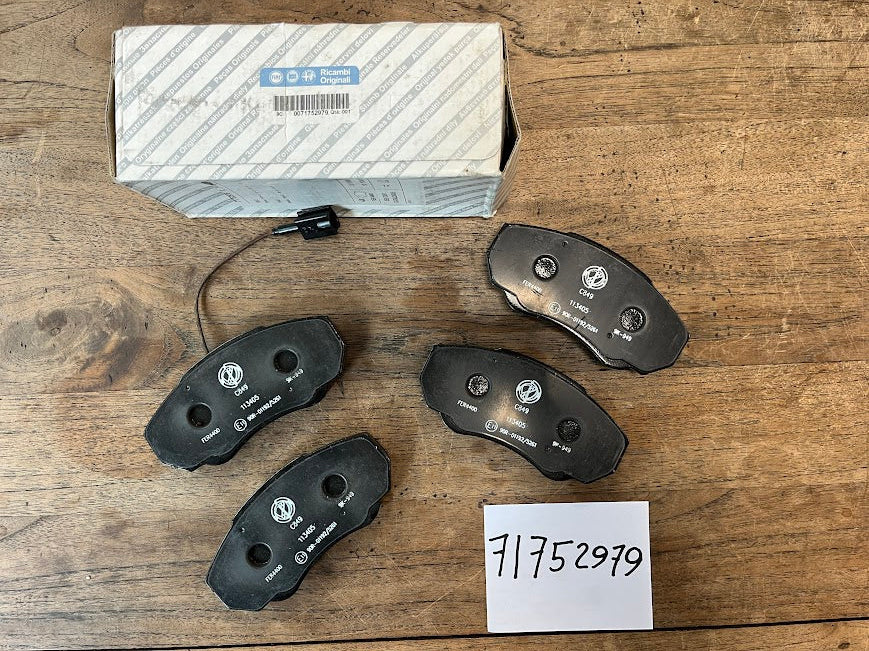 71752979 Fiat Ducato Remblokken set