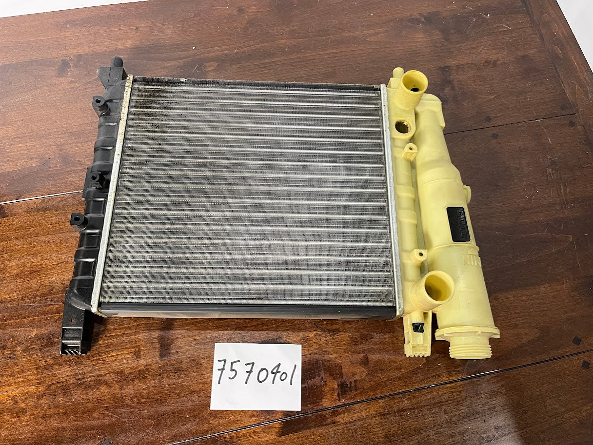 7570401 Fiat Uno 1.0 Fire radiateur