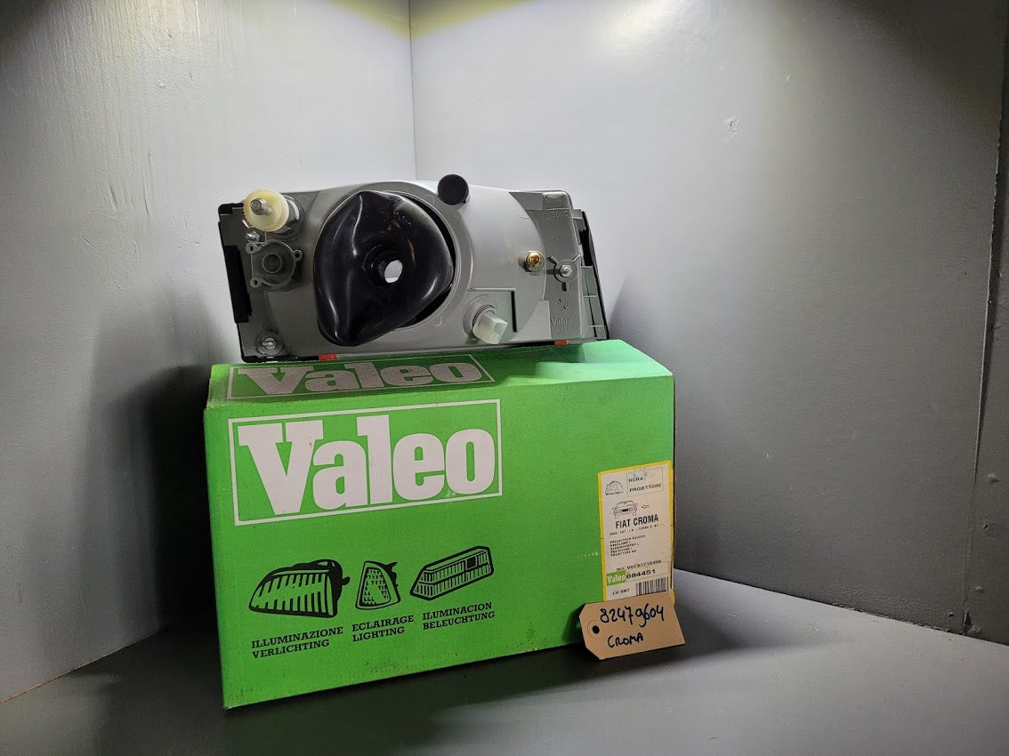 82479604 Fiat Croma koplamp linksvoor (Valeo)