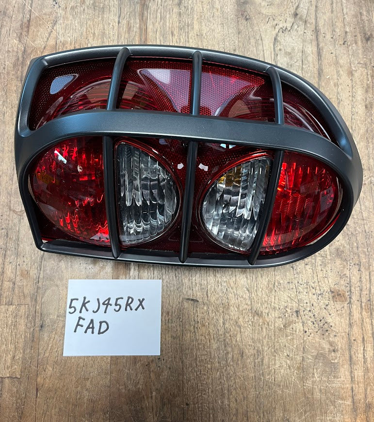 5KJ45RXFAD Jeep Liberty Linker achterlicht