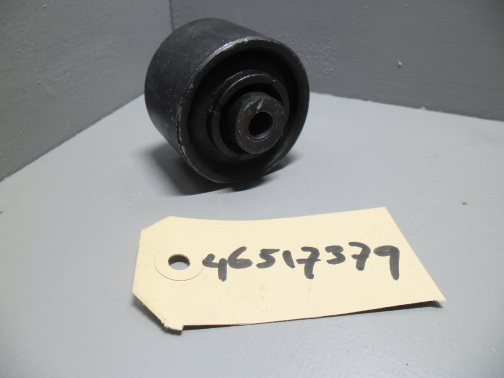46517379 Lancia Kappa silentblock trekstang achterzijde