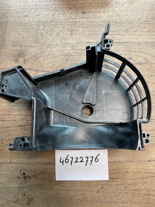 46722776 Lancia Lybra kachelhuis deel