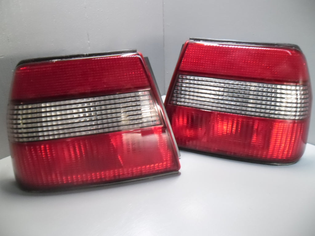 7788060 / 7788061 Lancia Dedra set achterlichten