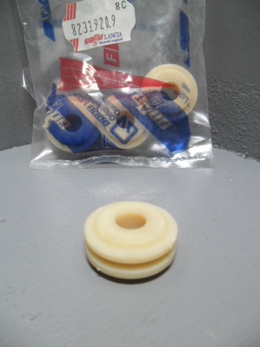 82339209 Lancia Delta Integrale silentblok remdrukregelaar