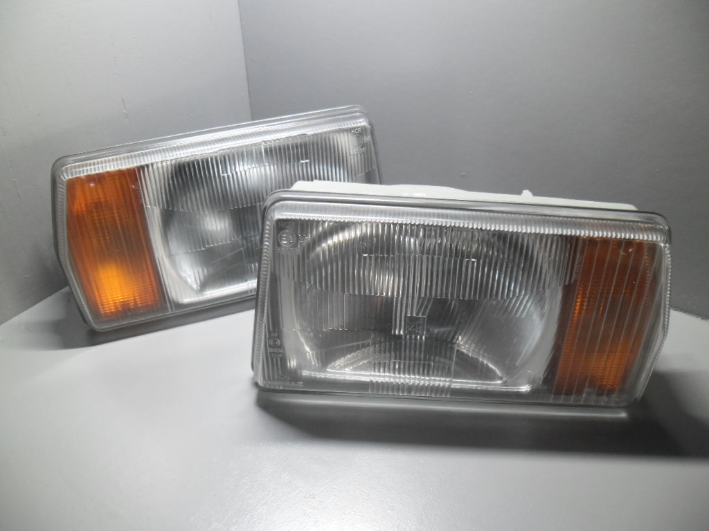 82342065 / 82342066 Lancia Delta koplamp SET