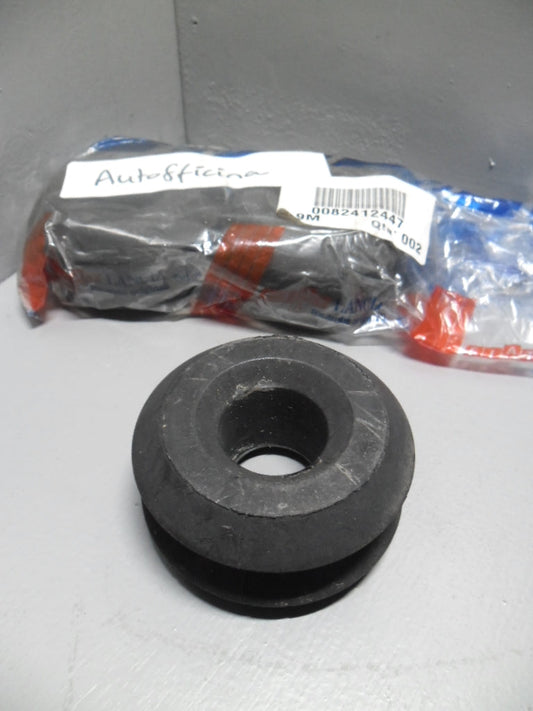 82412447  Lancia Delta Integrale voorbumper bumperstop