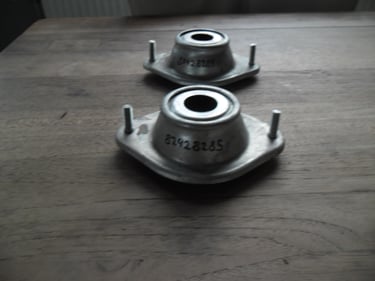 82428285 Veerpootlager achterschokdemper Lancia delta Integrale alle type's