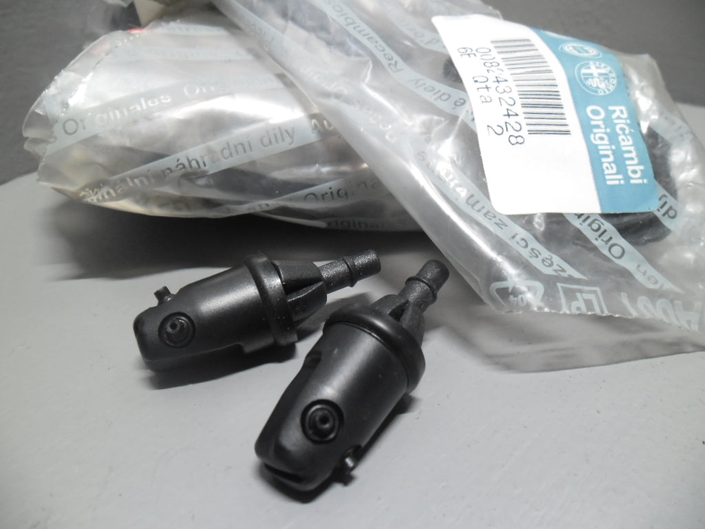 82432428 Lancia Delta ruitensproeier
