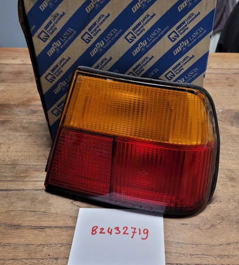 82432719 Lancia Dedra achterlicht rechts